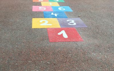 Temos pinturas no recreio!